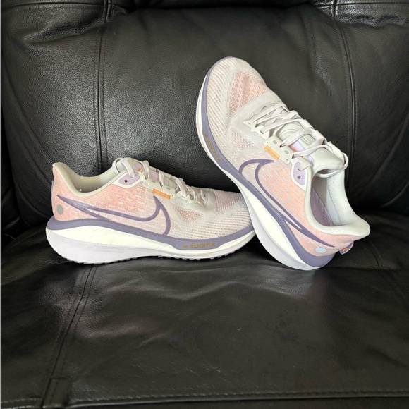 Nike Vomero 17 - Picture 2 of 7